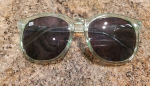 Blenders sunglasses